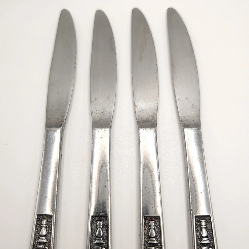 Vintage Japan Stainless Century House Teapot Design Dinner Knives Set of 4 8.25